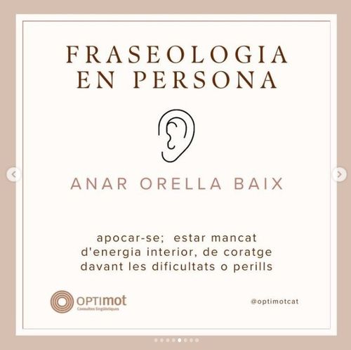 Anar orella baix